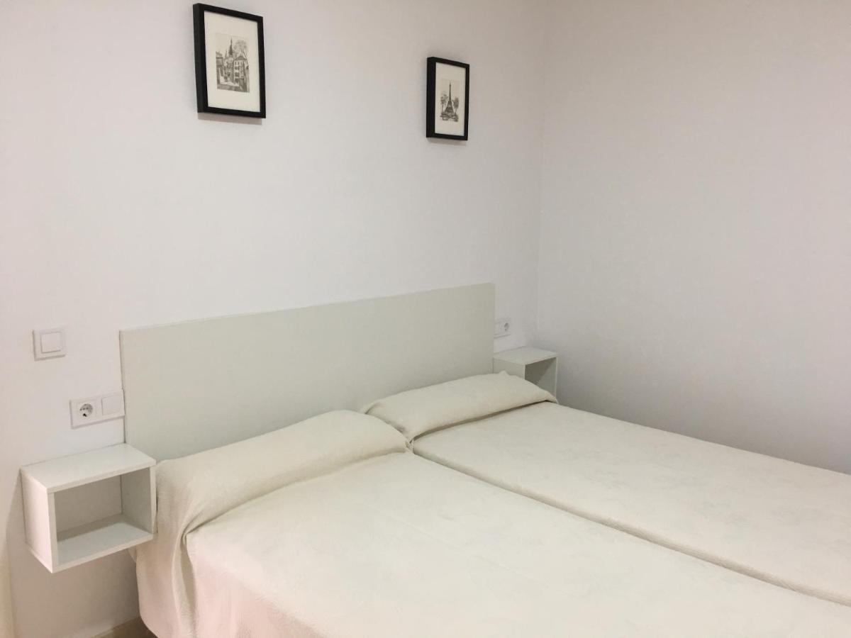 Apartamentos Carmen Teresa Торремолинос Экстерьер фото