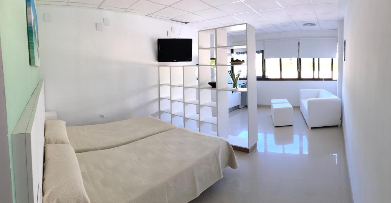 Apartamentos Carmen Teresa Торремолинос Экстерьер фото