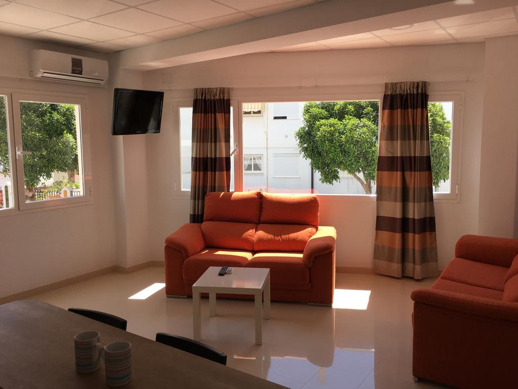 Apartamentos Carmen Teresa Торремолинос Экстерьер фото