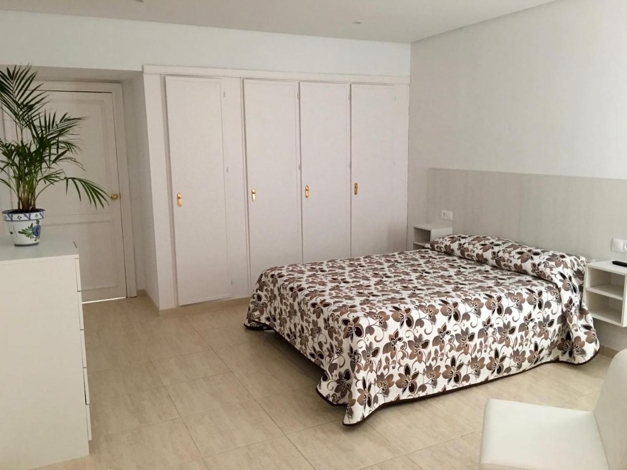 Apartamentos Carmen Teresa Торремолинос Экстерьер фото